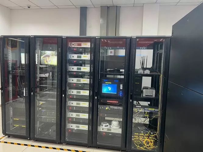 Quomodo facit debilis Current Cabinet Improve System Integration?